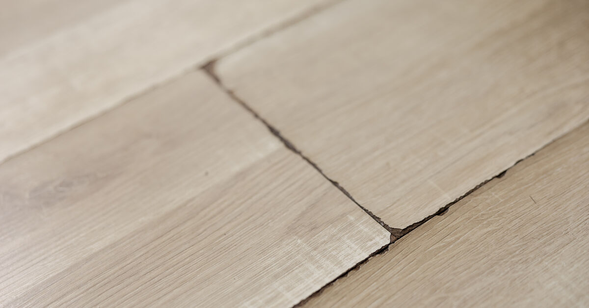 Swollen laminate edges from water damage